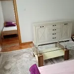 Azra Apartamento